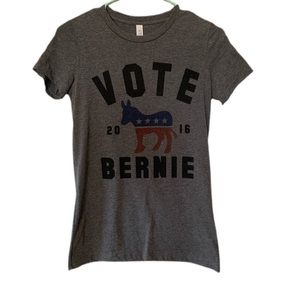 Bernie 2016 campaign shirt